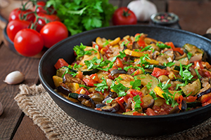 Preparación ratatouille verduras